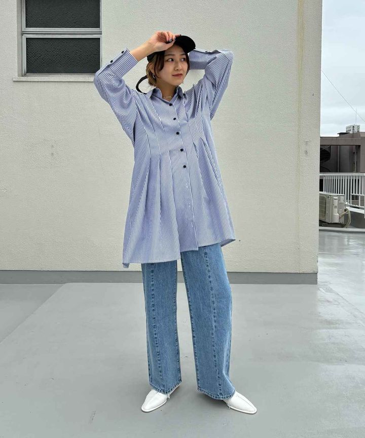 画像: ストライプウエストタックミニワンピース¥8,250/ KBF 出典:KBF