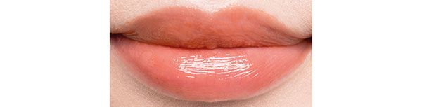 抜け感のあるミルキーなまろみオレンジ