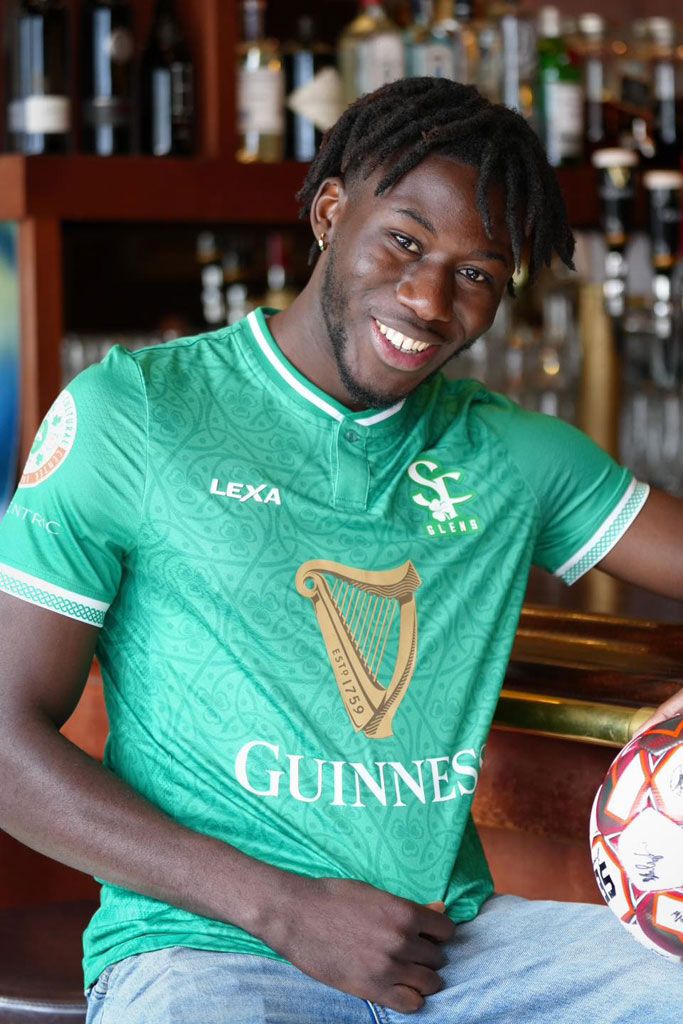 まさかの登場！？アメリカに「ギネスビール」のユニフォームが現れる 美しき“アイリッシュデザイン”も好評