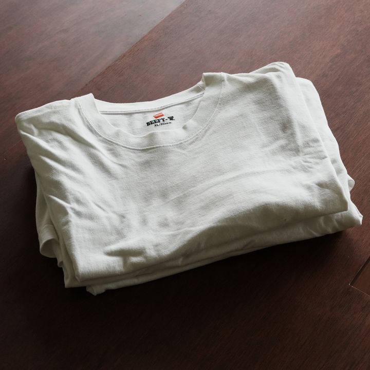 〈ヘインズ〉のビーフィーT