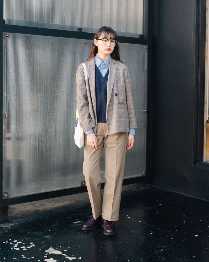 表情豊かな春の“ジャケット”ルック5選。デニムにもワンピにも合う万能選手【TOKYO SNAP】