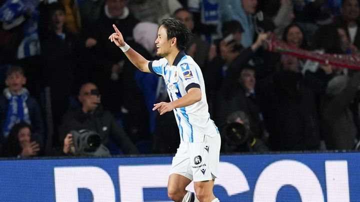 久保建英、古巣レアル・マドリー戦で“幻のゴール”！倒れたレアルMFチュアメニにちくり