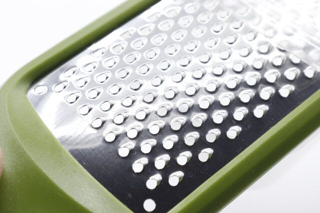 100均ダイソーの調理グッズグレーター