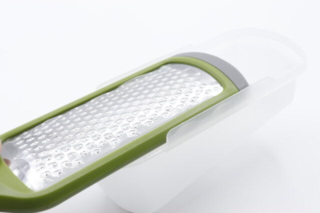 100均ダイソーの調理グッズグレーター