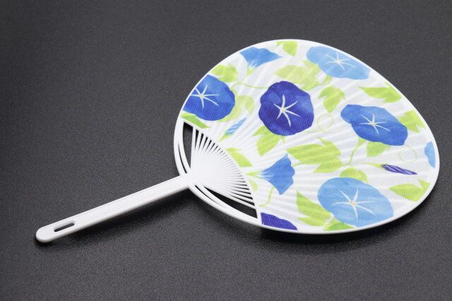 セリアの布うちわ 朝顔