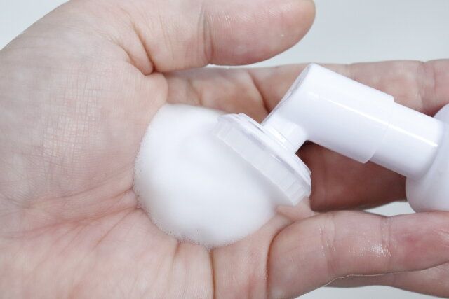 100均ダイソーの詰め替え容器泡タイプ