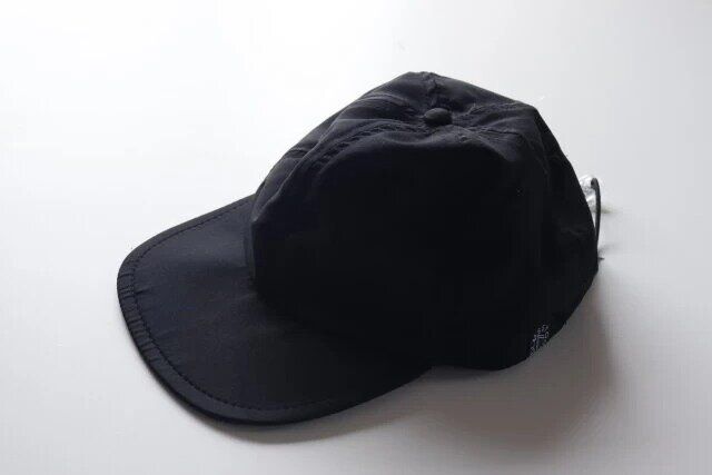ダイソーのアウトドアキャップ
