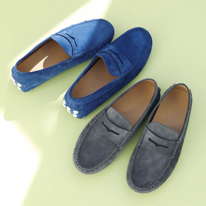 〈トッズ〉のドライビングシューズ