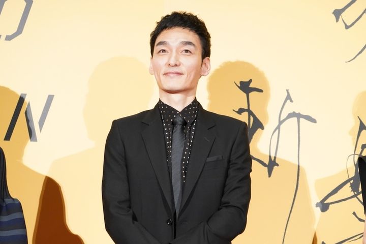 草彅剛、囲碁に興味が持てず「先生が“え？”って感じになっていたけれど…」『碁盤斬り』撮影エピソードをぶっちゃけトーク