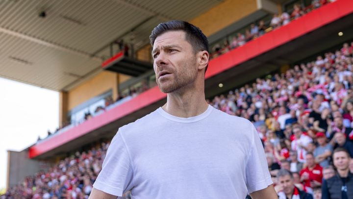 「シャビ・アロンソが人格者ならバイエルンには来ないわ」 ヘーネス名誉会長の妻、予言が的中