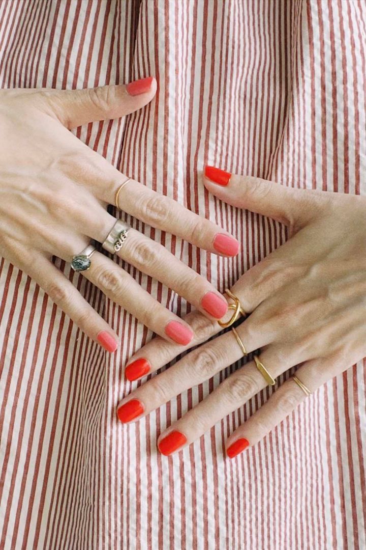 何だかんだ単色ネイルが１番可愛い！この夏トライしたいワンカラーネイル【ささやかですてきなもの 大谷有紀 vol.190】