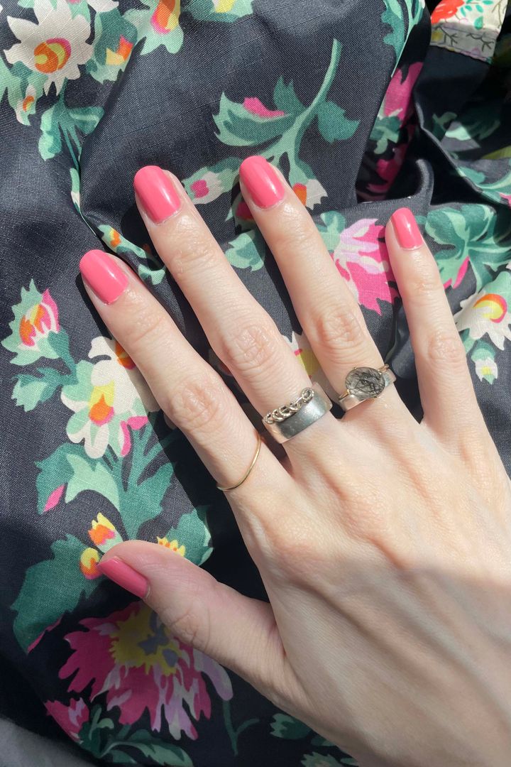 何だかんだ単色ネイルが１番可愛い！この夏トライしたいワンカラーネイル【ささやかですてきなもの 大谷有紀 vol.190】