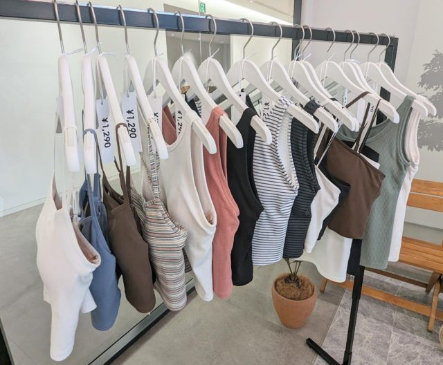 GU「タンクラインナップ」