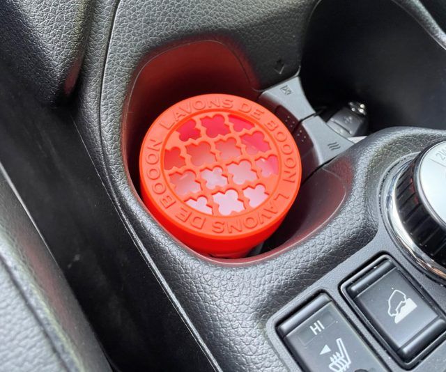 ラボンデブーンドリンクホルダーに