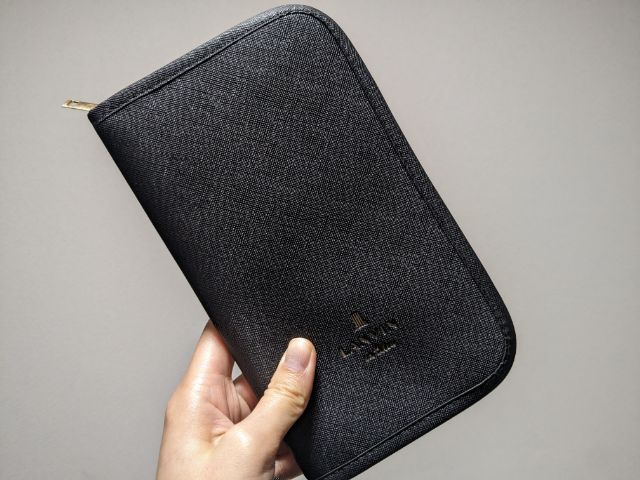 上質マルチケース