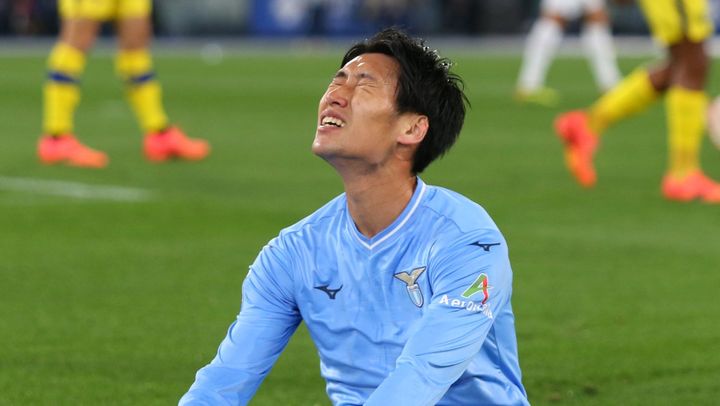 ラツィオ鎌田大地、アシスト未遂！ペドロのミスに頭を抱える 現地紙「チョコレートをあげるも…」