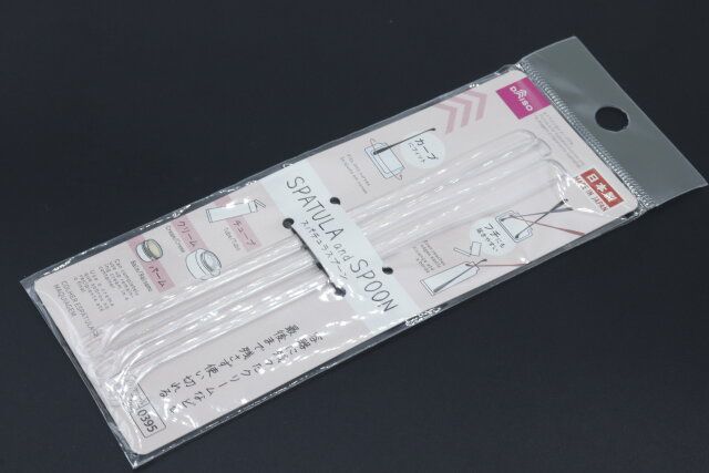 ダイソーのスパチュラスプーンのパッケージ