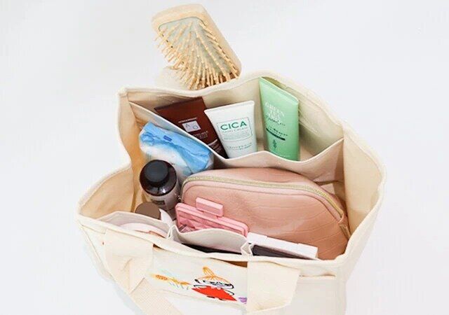 MOOMIN いろいろ使える！収納トートバッグ BOOK リトルミイ LIMITED ver. 収納例