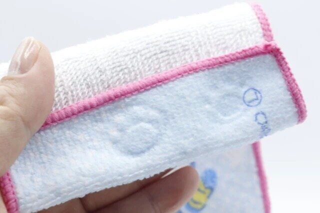 ダイソーのスタンプ洗濯クリップ 6P（肉球柄）でついた跡