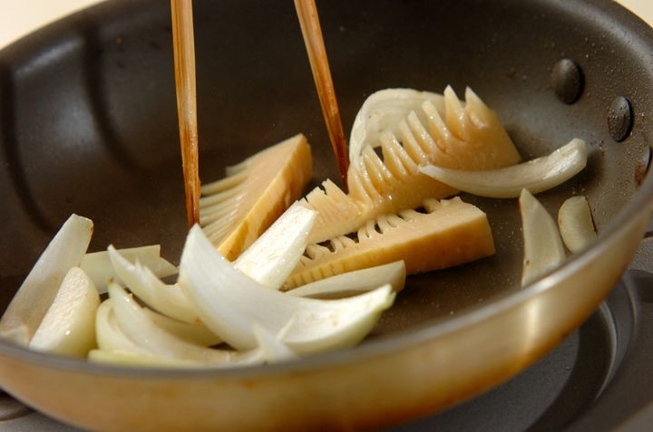 下処理しっかりで美味しく！レバニラ炒め 定番人気 by近藤 瞳さんの作り方2