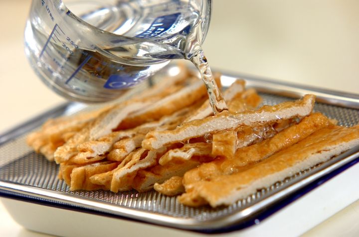 おあげとキャベツの煮びたしの下準備1