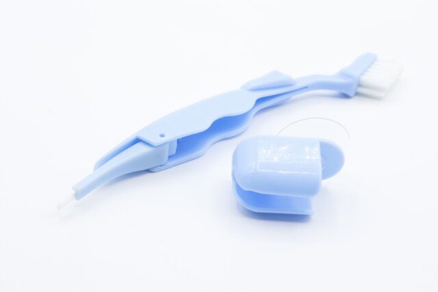 100均ダイソーの便利な掃除ブラシ