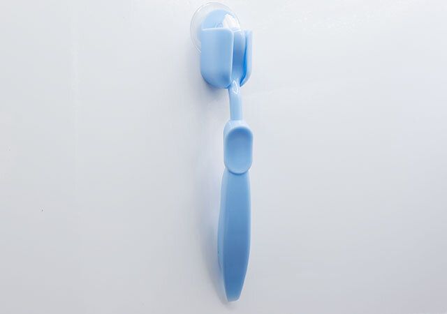 100均ダイソーの便利な掃除ブラシ