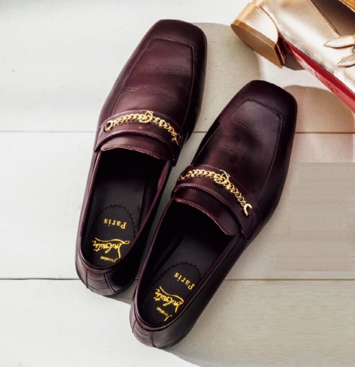 クリスチャンルブタン 春の新作シューズ ローファー