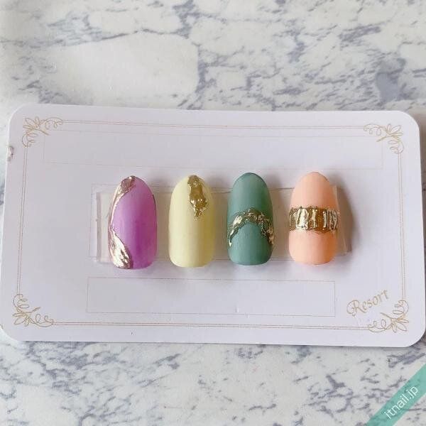 ネイルサロンResortが投稿したネイルデザイン [photoid:I0128604] via Itnail Design (732061)