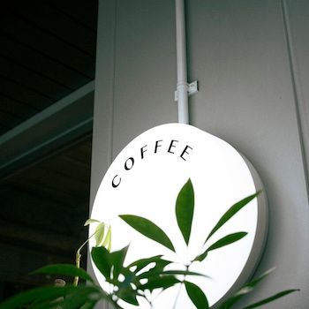 外苑前でカフェタイム、自家製の焼き菓子もおすすめ：ボッタコーヒー【ファージーの特等席 vol.19】