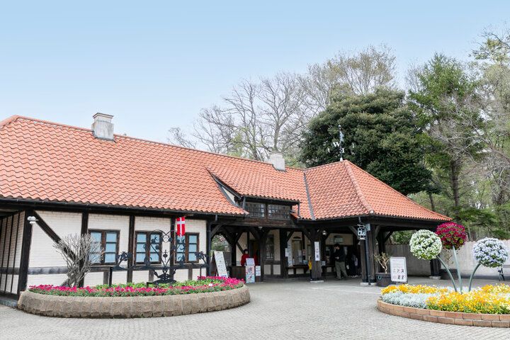 アンデルセン童話の世界感や季節の花が迎えてくれる♪ 千葉「ふなばしアンデルセン公園」へ