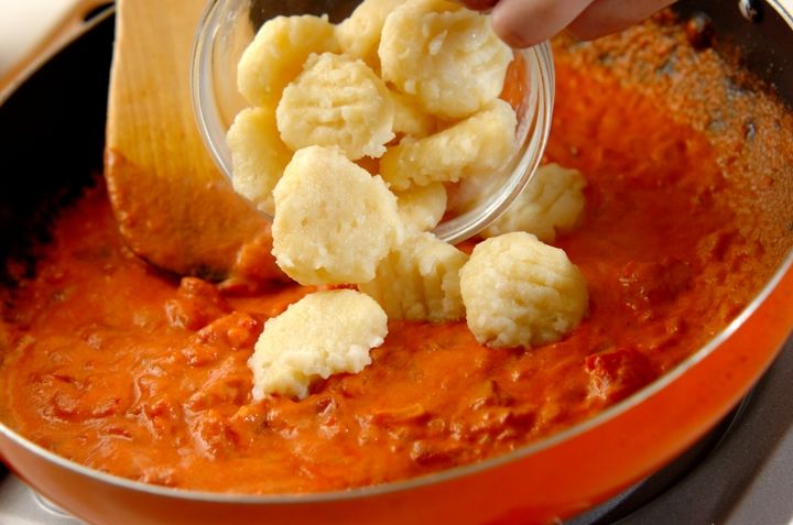 トマトクリームソースニョッキの作り方6