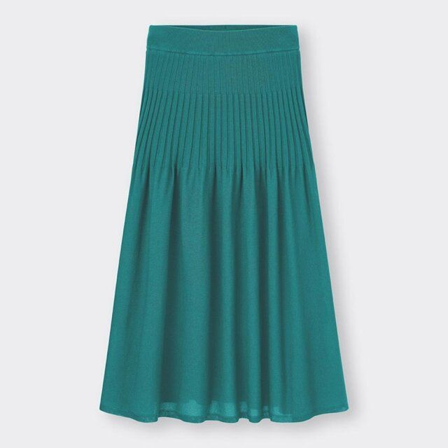 GU シアーニットフレアスカート