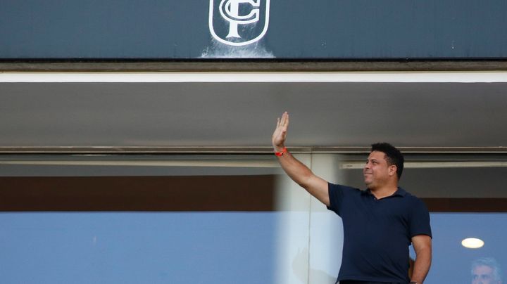 救世主だったロナウド、クルゼイロに続きバジャドリーも売却へ…「恩知らず」と妹はファンの批判に憤怒