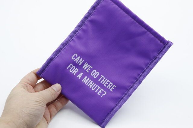 セリアのペットボトルホルダーサコッシュ