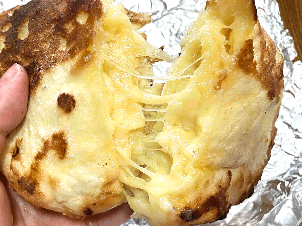 bihaniチーズナン