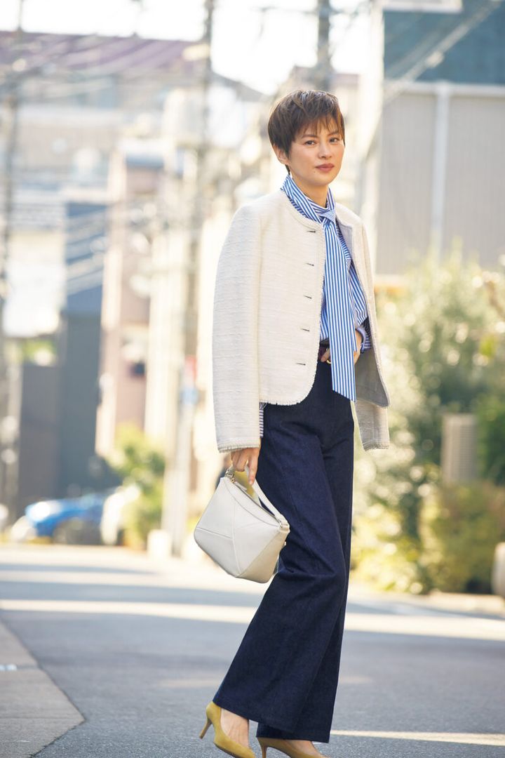 インディゴデニム 通勤コーデ センタープレス きれいめ
