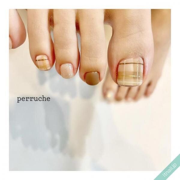 perrucheが投稿したネイルデザイン [photoid:I0123808] via Itnail Design (732490)
