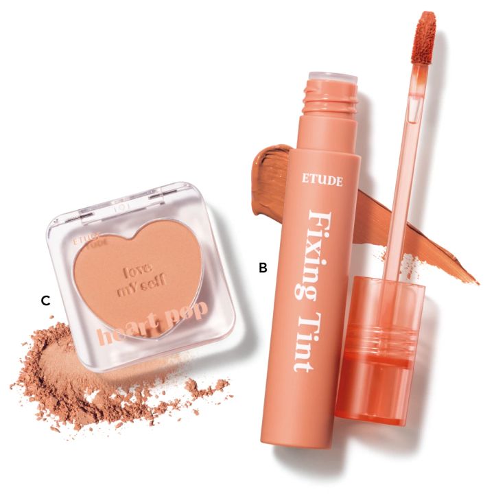 3.洗練×ヤンチャ感が魅力的な「トレンド韓国風メイク」_使用コスメ＆韓国風メイクのやり方・ポイント_Bフィクシングティント ジンジャーミルクティー ￥1485_Cハートポップブラッシャー ボーントゥービーシック ￥1199／エチュード