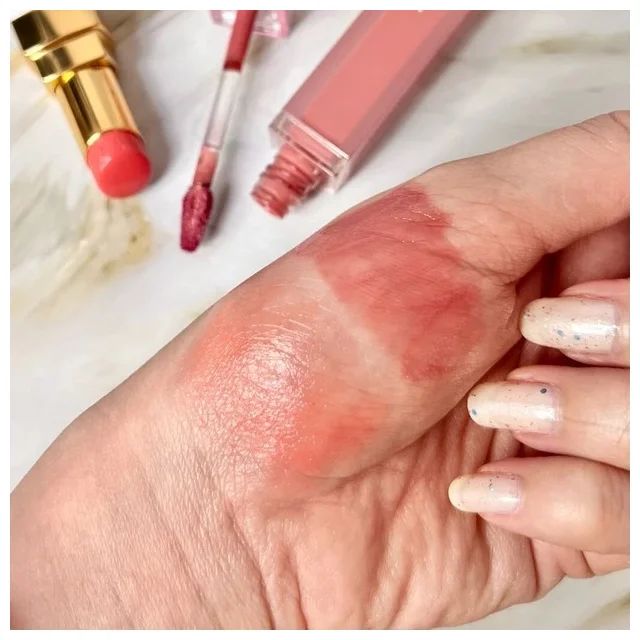 6.コーラルピンクで多幸感フェイスに！ 可愛すぎる「水蜜桃メイク」_使用したコスメ＆韓国風メイクのやり方・ポイント_シャネル ルージュココ ボーム 916 フラーティ コーラル ￥5390_アミューズ デューティント 13 ジューシーモモ ￥1738