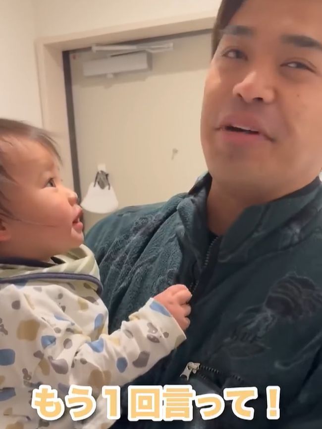 パパ大好きベビー。お見送りのときに見せる仕草が悶絶レベルにかわいすぎ！