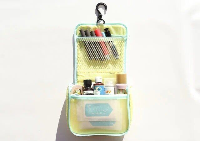 ポール＆ジョー ボーテ 猫柄が可愛い♡ 吊るせるコスメポーチ 実用例