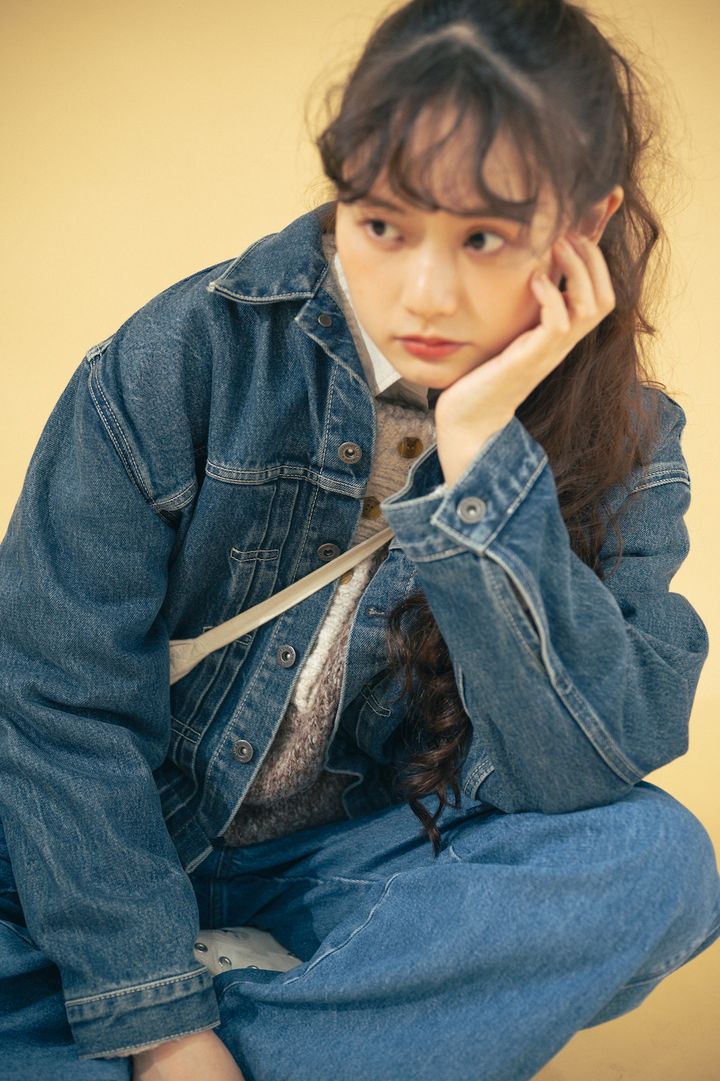 デニムオンデニムコーデ。こなれ感の秘訣はルーズなシルエット！【FUDGE FRIEND おしゃれさんの毎日コーディネート vol.361｜うさみ】