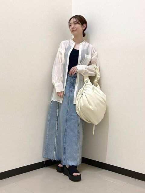 春の白ブラウス着回しコーデ