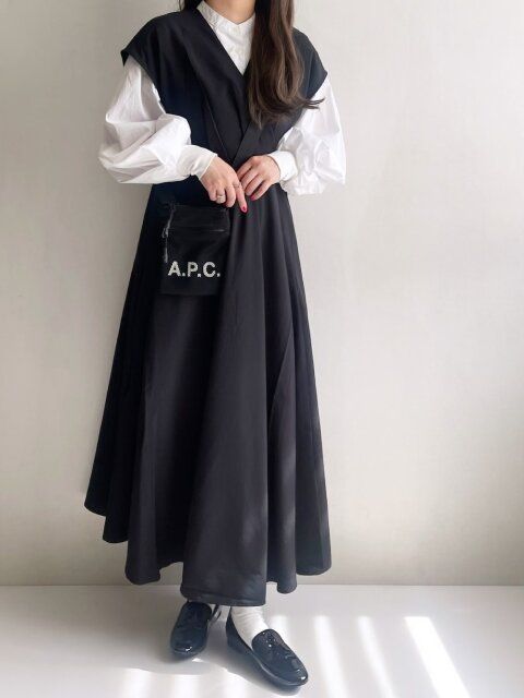 春の白ブラウス着回しコーデ