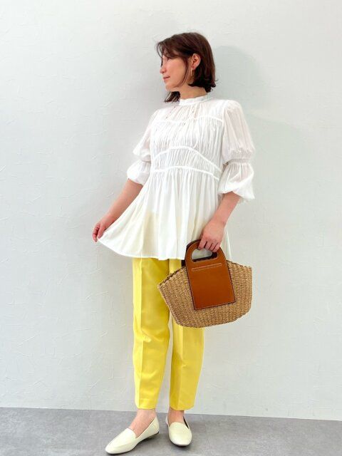 春の白ブラウス着回しコーデ