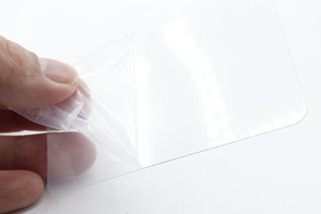 100均ダイソーの金属製IDケース