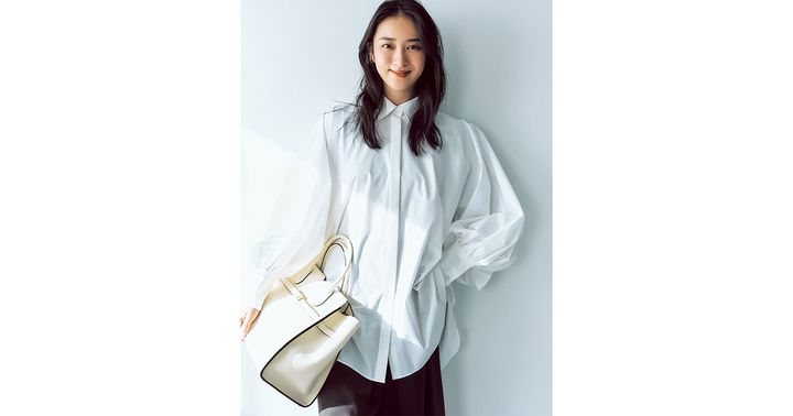 武井咲,シャツコーデ,白シャツ,ルフィル