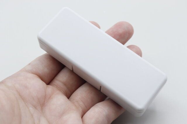 セリアのクッション付き アクセサリーケース