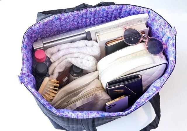 ANNA SUI mini［アナ スイ・ミニ］おおきなLESSON TOTE BAG 実用例